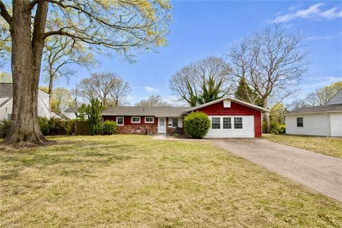 417 E Farmington Rd, Virginia Beach, VA, 23454-4018 | Card Image