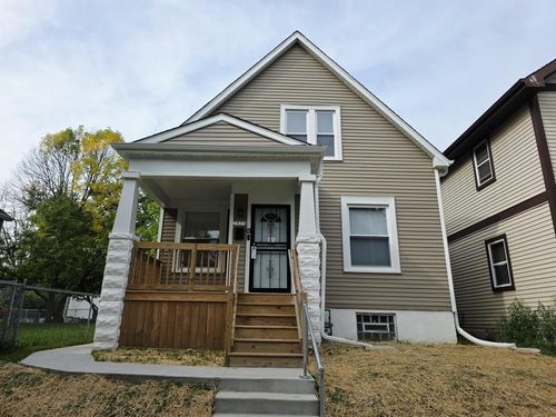 2829 N 17th Street, Milwaukee, WI, 53209 | Card Image