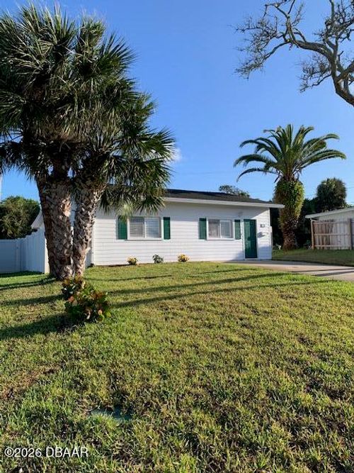 49 Rivocean Dr, Ormond Beach, FL, 32176-3223 | Card Image
