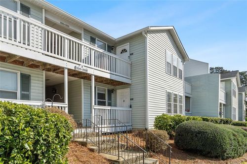 2045 Brian Way, Decatur, GA, 30033-3826 | Card Image