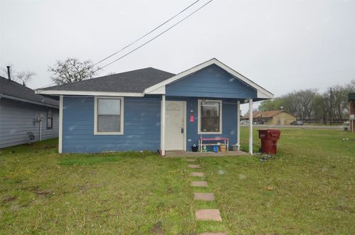 505 15th St, Honey Grove, TX, 75446-1749 | Card Image
