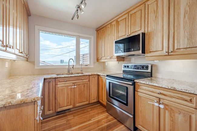 8408 Addison Dr Se, House other with 4 bedrooms, 2 bathrooms and 3 parking in Calgary AB | Image 9