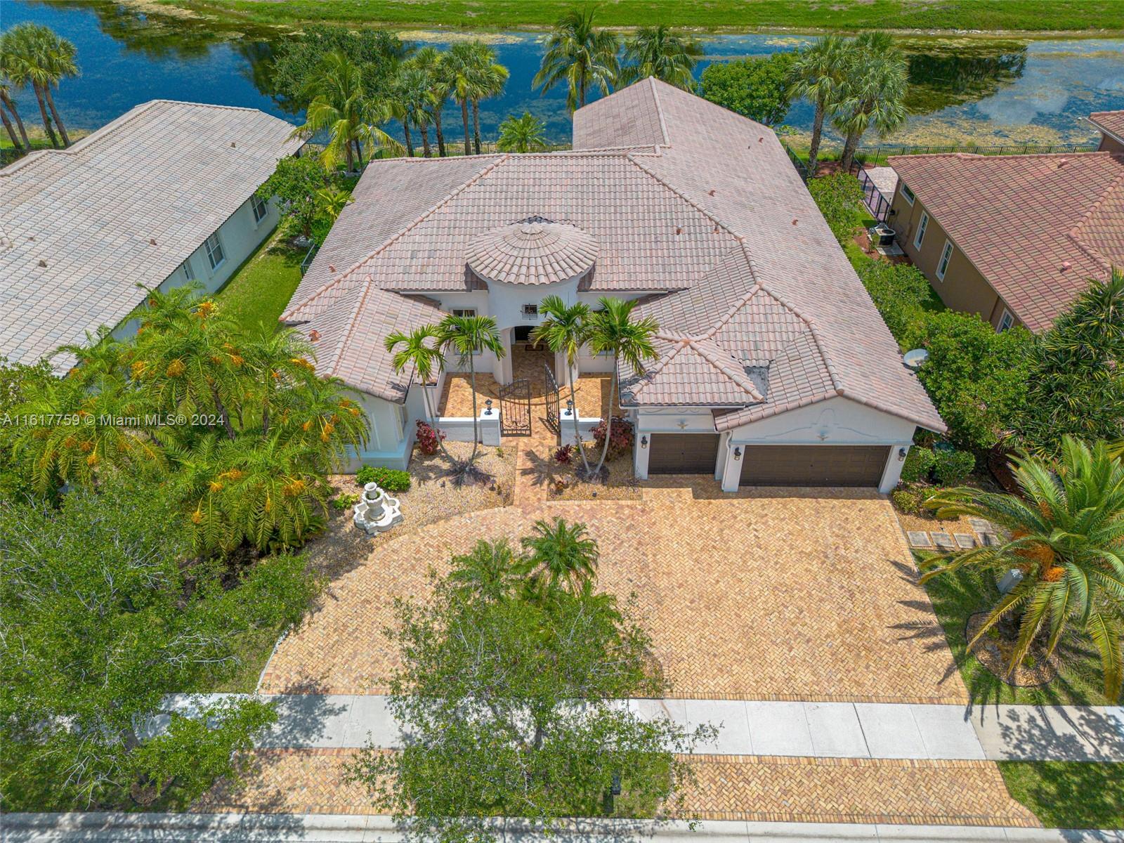 69th Pl, Parkland, FL 33076