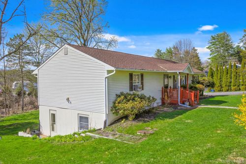 538 Mountain View Ave, Hurley, NY, 12443-5618 | Card Image