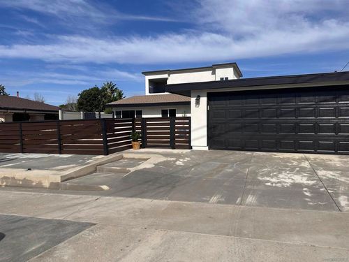 9212 Hector Ave, San Diego, CA, 92123-3529 | Card Image