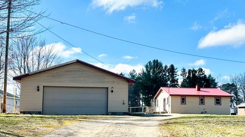 8701 Wilson Rd, Rodney, MI, 49342-9801 | Card Image