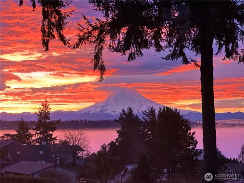 1130 Queets Dr, Fox Island, WA, 98333-9628 | Card Image