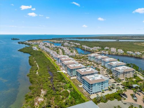unit-103-388 Aruba Cir, BRADENTON, FL, 34209-3221 | Card Image