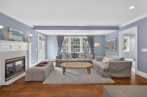 9 Beachway Rd, East Sandwich, MA, 02537-1164 | Card Image