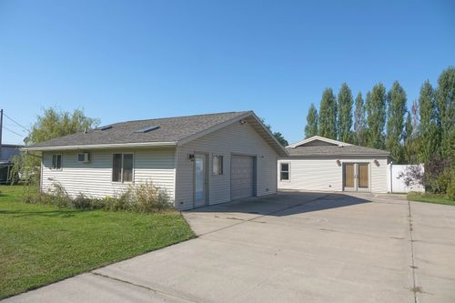 309 Division St, Withee, WI, 54498-9738 | Card Image