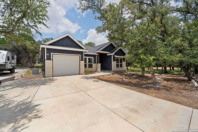 546 Indian Scout, House other with 3 bedrooms, 2 bathrooms and null parking in Spring Branch TX | Image 30