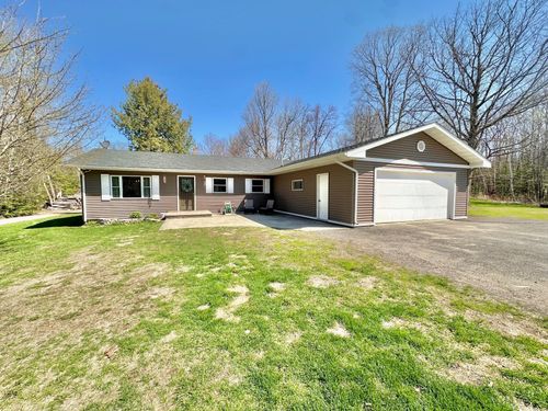 27772 Mallum Dr, Bovey, MN, 55709-2300 | Card Image