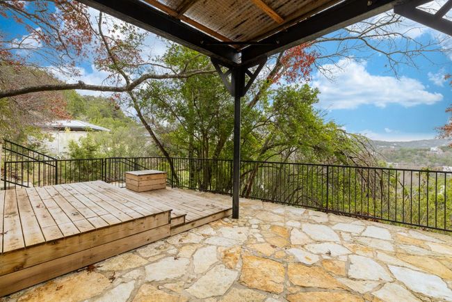 Patio area also contains amazing views! | Image 27