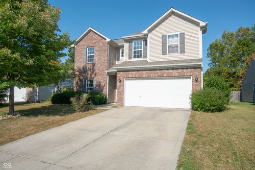 5151 Sandwood Dr, Indianapolis, IN, 46235-6129 | Card Image