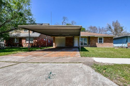 515 Westside Ct, Pasadena, TX, 77502-4819 | Card Image