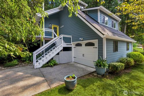 2435 Crestridge Drive Nw, Olympia, WA, 98502 | Card Image