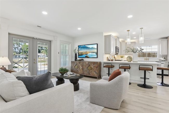 1712 25 Th Ave N, House other with 2 bedrooms, 1 bathrooms and null parking in ST PETERSBURG FL | Image 7