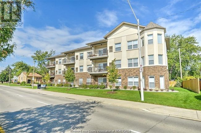305 - 480 Fairview Blvd, Condo with 2 bedrooms, 2 bathrooms and null parking in Windsor ON | Image 4