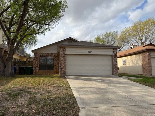 5827 Spring Grn, San Antonio, TX, 78247-1966 | Card Image
