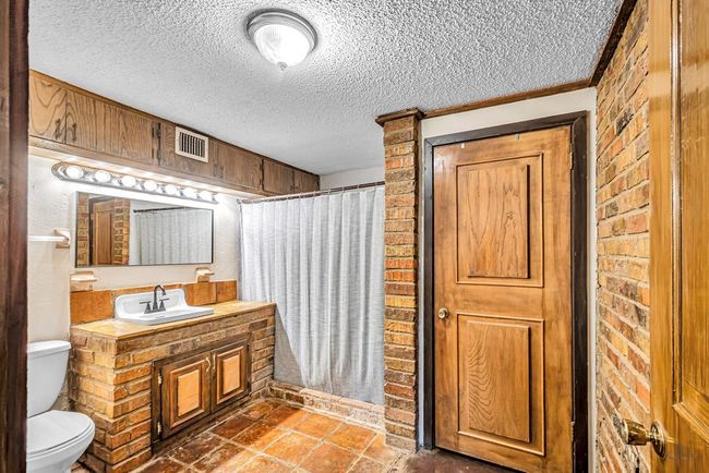 1510 W School, House other with 4 bedrooms, 3 bathrooms and 4 parking in Stanton TX | Image 25