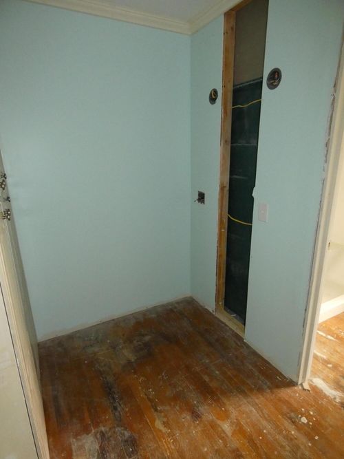 1880 W Ogden Cir, Benton Harbor, MI, 49022-6560 | Card Image