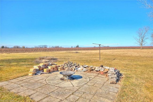 1284 Line 7 Rd, House other with 3 bedrooms, 2 bathrooms and 10 parking in Niagara on the Lake ON | Image 13