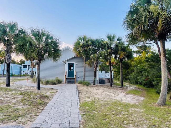 1692 Landing St, House other with 3 bedrooms, 2 bathrooms and 3 parking in Carrabelle FL | Image 37