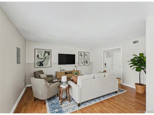 968 S Peoria St, Aurora, CO, 80012-3334 | Card Image