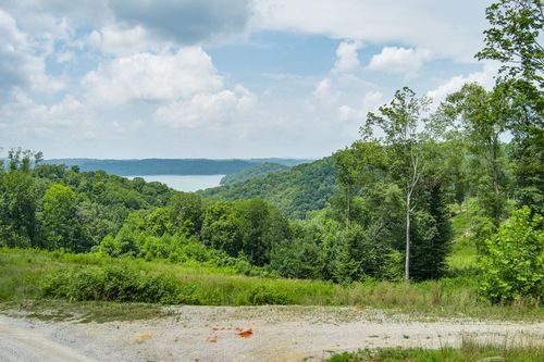 Lt2 Tr2 Taylor Rd, Byrdstown, TN, 38549 | Card Image