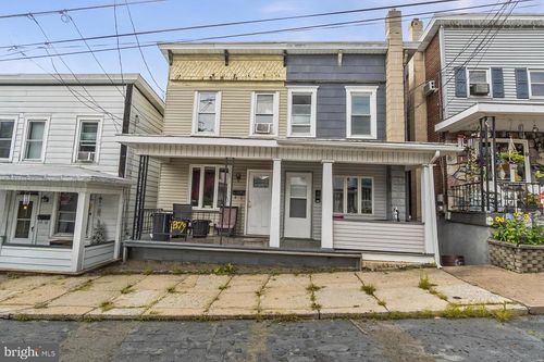 379-377-379 W Ridge St, LANSFORD, PA, 18232-1115 | Card Image