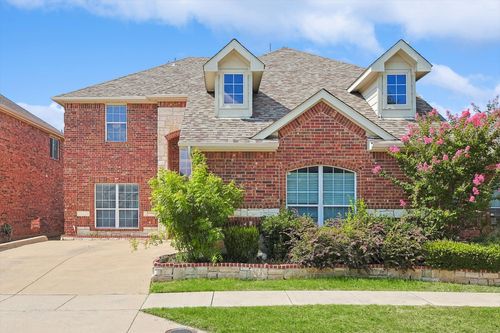 8104 White Stallion Trl, McKinney, TX, 75070-7952 | Card Image