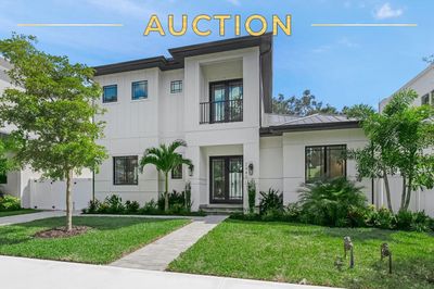 2440 Floyd Street, House other with 6 bedrooms, 4 bathrooms and null parking in Sarasota FL | Image 2