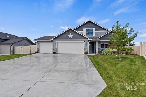 1211 Mahogany St, Parma, ID, 83660-1000 | Card Image