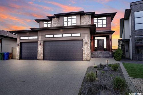 308 Brookview Dr, Regina, SK, S4Y0B2 | Card Image