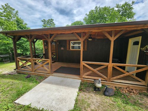 24665 Reynards Cir, Pittsburg, MO, 65724-7717 | Card Image