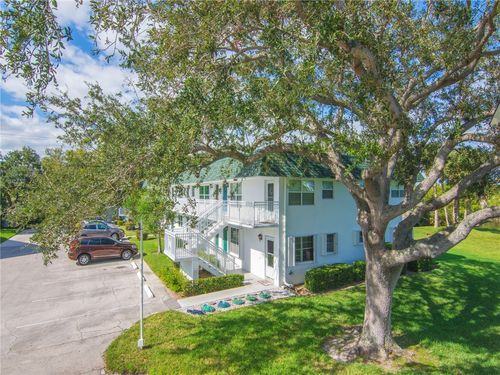 8o-2800 Indian River Boulevard, Vero Beach, FL, 32960 | Card Image