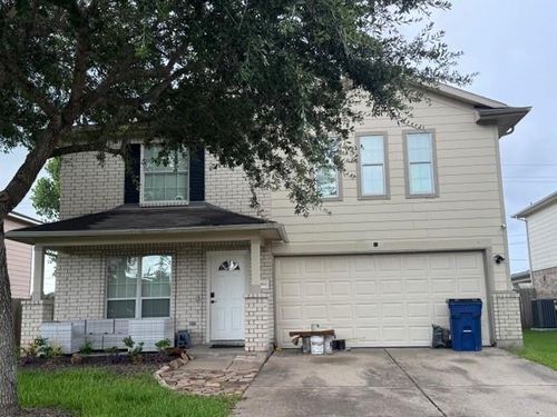 11001 Groveshire Dr, Texas City, TX, 77591-7001 | Card Image