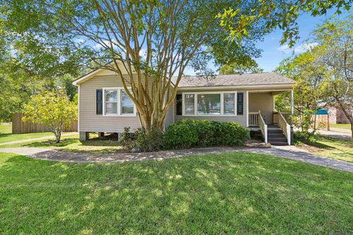 12515 Sullivan Rd, Baton Rouge, LA, 70818-2320 | Card Image