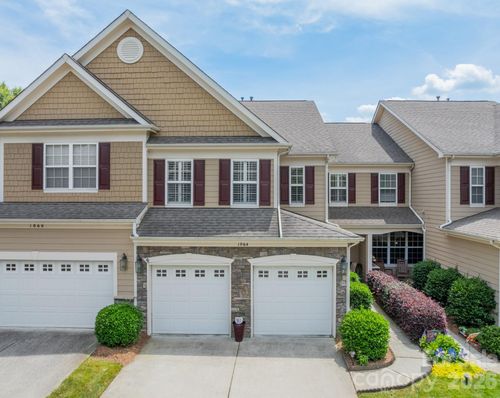 1064 Silver Gull Dr, Tega Cay, SC, 29708-8232 | Card Image