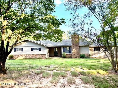 55 Lakeside Rd, Pope, MS, 38658-2811 | Card Image