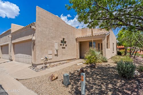 536 W Deerview Ct, Green Valley, AZ, 85614-3528 | Card Image