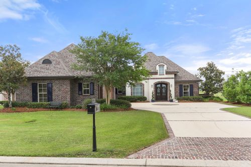 266 La Tour Blvd, Mathews, LA, 70375-2403 | Card Image