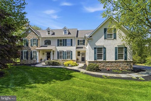 7 Lockhart Dr, GARNET VALLEY, PA, 19060-1434 | Card Image