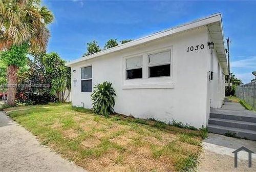 1030 18th St, West Palm Beach, FL, 33407-6205 | Card Image