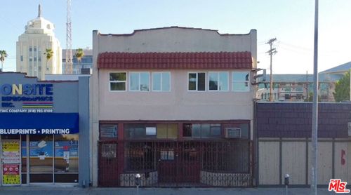 14426 Friar St, Van Nuys, CA, 91401-2124 | Card Image