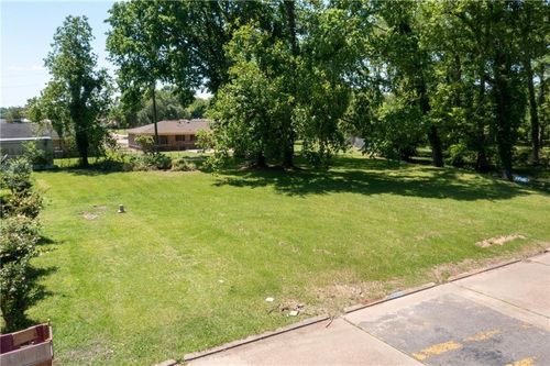 5208 W Sandy Bayou Dr, Alexandria, LA, 71302-5041 | Card Image