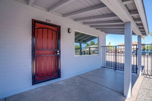 215-215 S Doran, Mesa, AZ, 85204 | Card Image