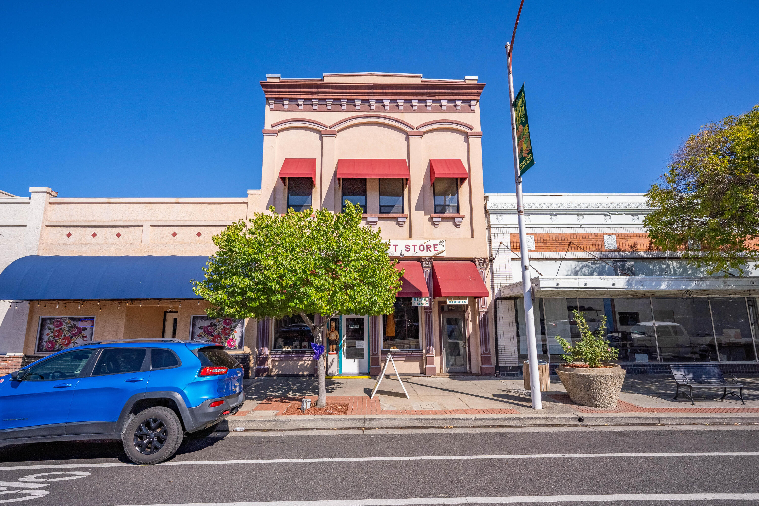 Business Opportunity in Red Bluff