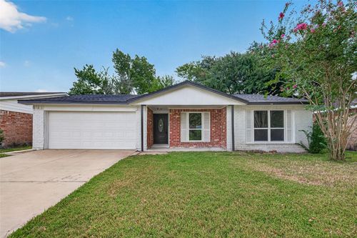 13722 New Village Ln, Sugar Land, TX, 77498-1609 | Card Image
