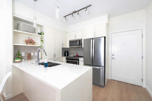 f209-20211 66 Ave, Langley, BC, V2Y0L4 | Card Image